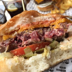 Burger Beer