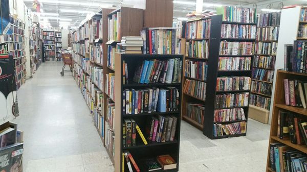 Yard Birds Mall & Storage by null