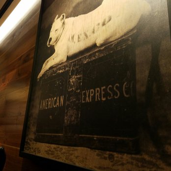 American Express Centurion Lounge - Airport Lounges Near Me - Houston, Texas