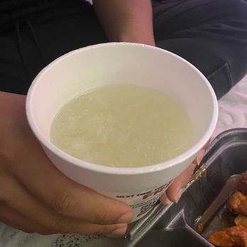 Zaxbys - they didnt fill my drink all the way - Fast Food Near Me - Doraville, Georgia
