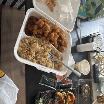 Nori Japan - General tsaos chicken with fried rice and Godzilla roll. - Japanese Near Me - Peru, Indiana Nori Japan - General tsaos chicken with fried rice and Godzilla roll. - Japanese Near Me - Peru, Indiana