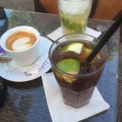 PJ's Coctail Bar/Bistro & Pizzeria - Cuba libre and banana mojito