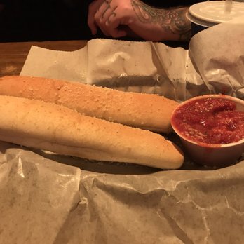 Dave's Pizza - Breadsticks - Pizza Near Me - Bemidji, Minnesota