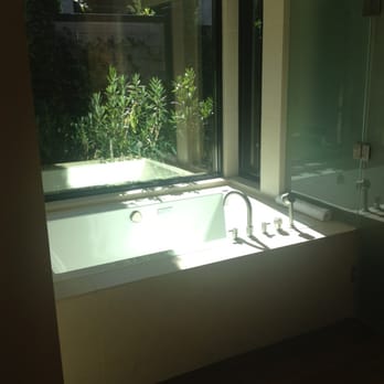Bardessono Hotel and Spa - Bath tub heaven. - Hotels Near Me - Yountville, California