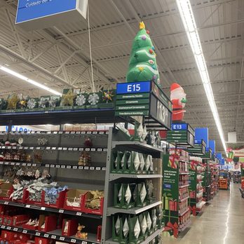 Walmart - 12/'25 - Tis the Season - Grocery Near Me - Ventura, California