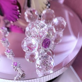 Michael E Minden Diamond Jewelers - Diamond and pink Sapphire ring set in white Gold - Jewelry Near Me - Las Vegas, Nevada Michael E Minden Diamond Jewelers - Diamond and pink Sapphire ring set in white Gold - Jewelry Near Me - Las Vegas, Nevada