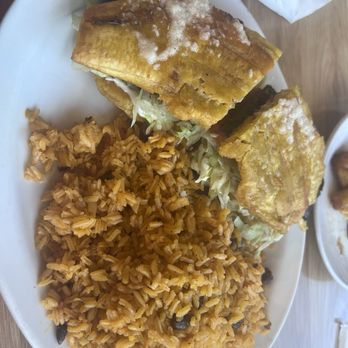 Jibarito's on Harlem - JIBARITOS CHURRASCO - Puerto Rican Near Me - Chicago, Illinois