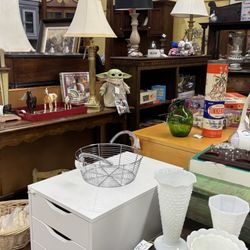 New & Again Consignment Furniture Gallery - YODA