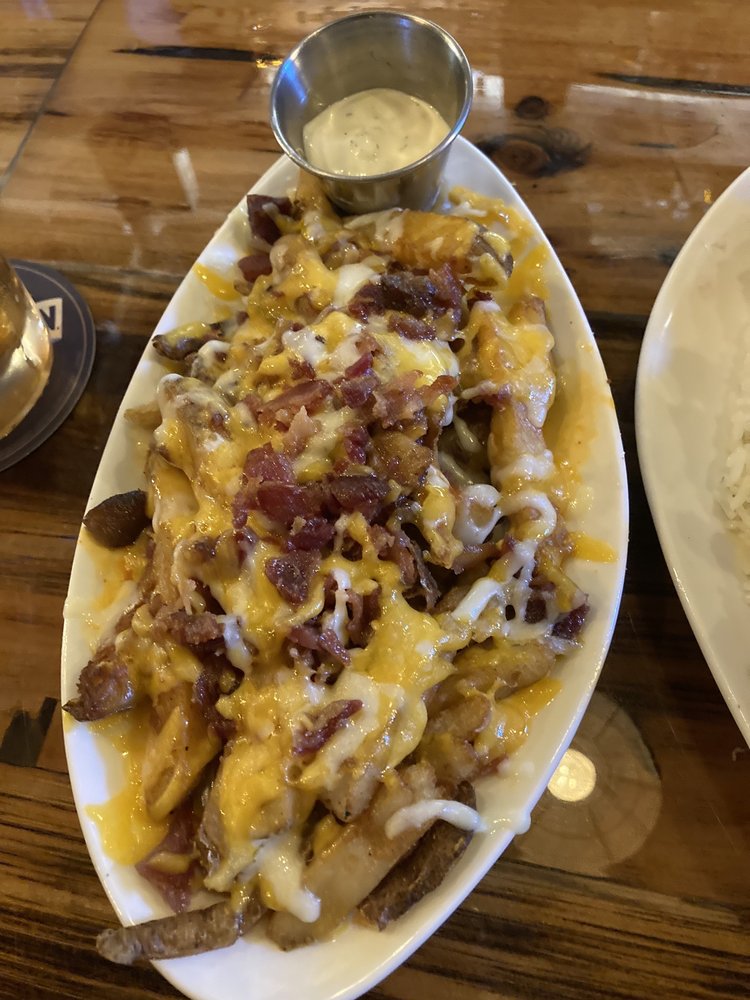 Food from Crooked Oak Tavern