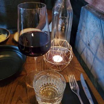 maple casual dining - Scandinavian Near Me - København