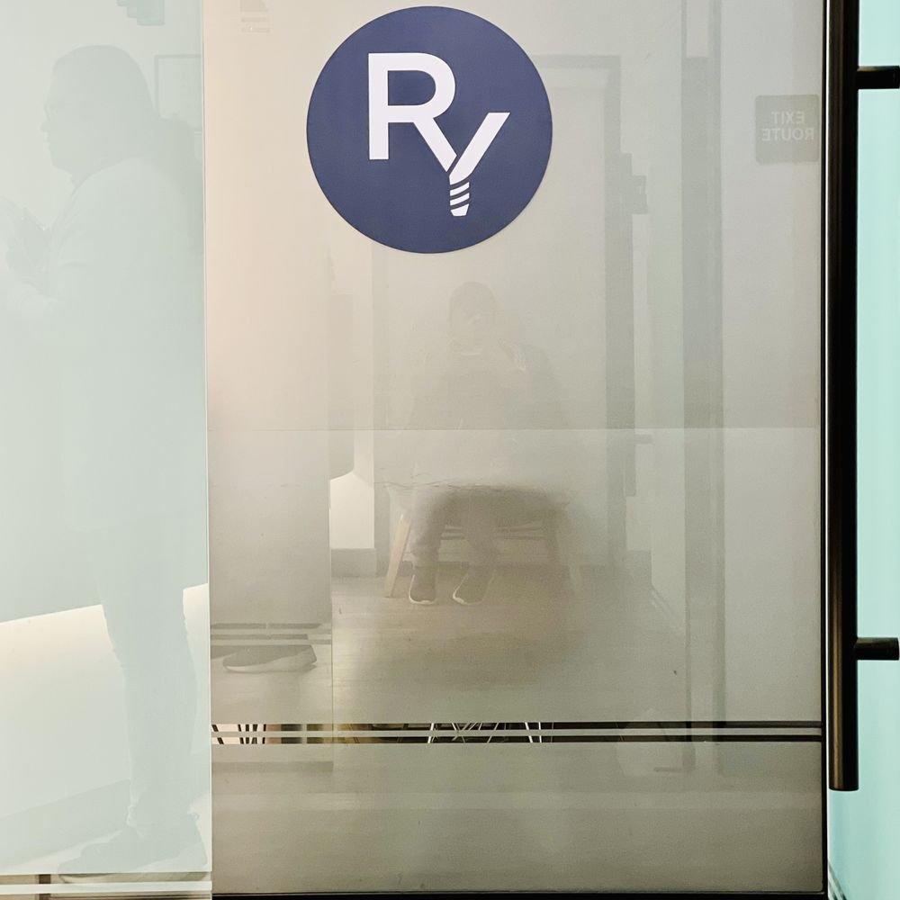 Roy H Yoo, DMD - Periodontists Near Me - Cerritos, California