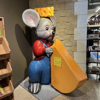 Mars Cheese Castle - Bakeries Near Me - Kenosha, Wisconsin Mars Cheese Castle - Bakeries Near Me - Kenosha, Wisconsin
