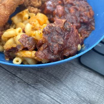 StuffedEnuff - Mac and cheese was burnt - Food Delivery Services Near Me - Columbus, Ohio
