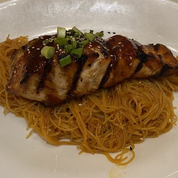 Standard Market Grill - HONEY GARLIC SALMON - Sandwiches Near Me - Westmont, Illinois Standard Market Grill - HONEY GARLIC SALMON - Sandwiches Near Me - Westmont, Illinois