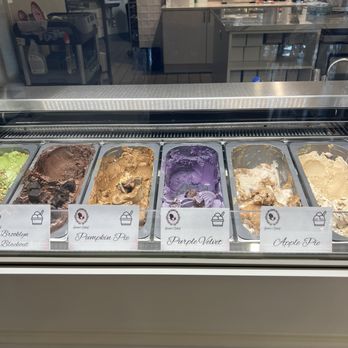 Jennivee’s Bakery - Desserts Near Me - Chicago, Illinois Jennivee’s Bakery - Desserts Near Me - Chicago, Illinois