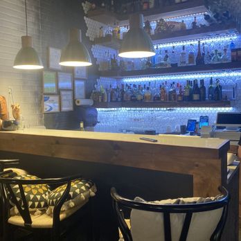 Himalayan Kitchen - Bar - Indian Near Me - Somerville, Massachusetts
