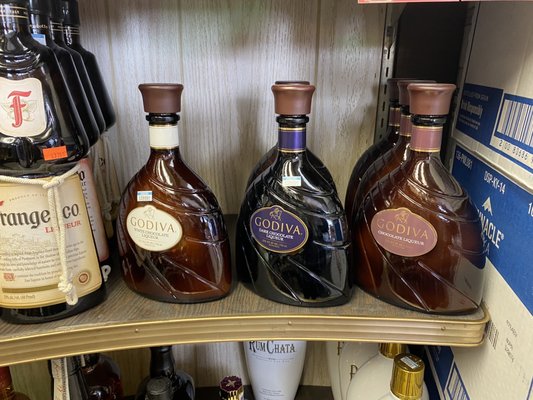 Cheers Deli & Liquor by null
