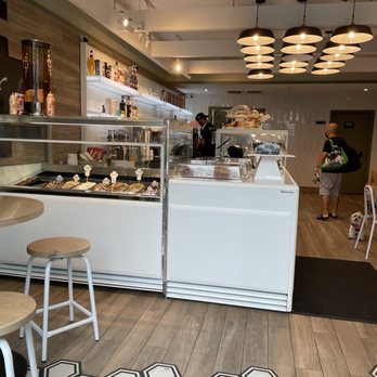 Paris Oven Bakery - the interior of the bakery - Bakeries Near Me - Astoria, New York Paris Oven Bakery - the interior of the bakery - Bakeries Near Me - Astoria, New York