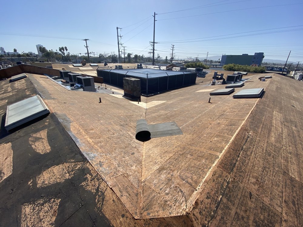 Slide of B&R Roofing & Tear Off