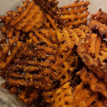Running Rooster - Sweet potato fries basket - very hard - American Near Me - Hollister, California