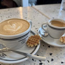Goodie Foodie - Flat white & double espresso