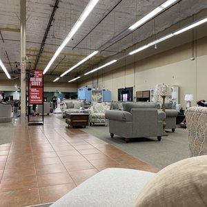 STAR FURNITURE CLEARANCE OUTLET - 39 Photos & 32 Reviews - 4701 Open