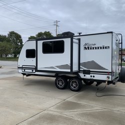 Countryside RV and Trailer Sales - Micro Minnie