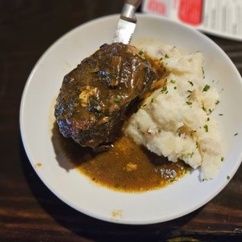 Boxcar - Braised beef short rib - New American Near Me - Atlanta, Georgia