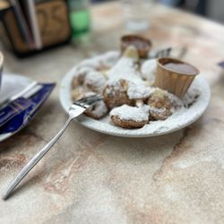 Seth Poffertjessalon - Poffertjes