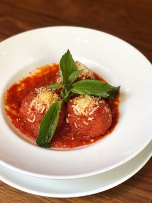 Sarabeth's Upper West Side by null