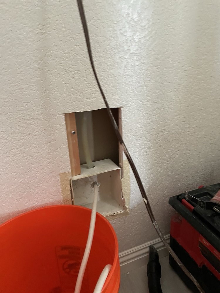 Slide of Right Connection Plumbing & Drain