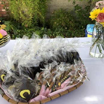 Victorian Rose - Moon pies and pretzel sticks - it's a girl :) - Venues & Event Spaces Near Me - Biggs, California