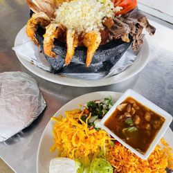 Los Agaves Mexican Restaurant - Yummy