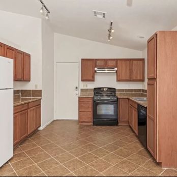 Elite Contracting & Home Repairs - Before - General Contractors Near Me