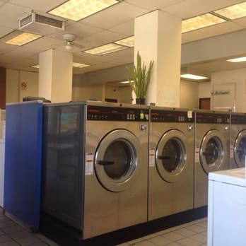 310 Laundromat - Big washers - Laundromat Near Me - Los Angeles, California