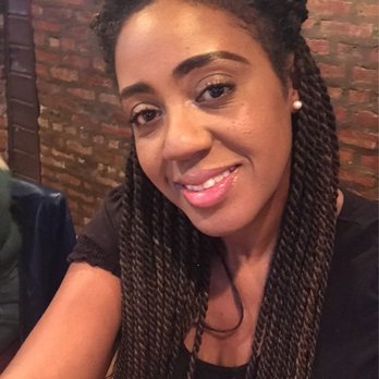 President's Lounge - a smiling woman with braids - Lounges Near Me - Chicago, Illinois President's Lounge - a smiling woman with braids - Lounges Near Me - Chicago, Illinois