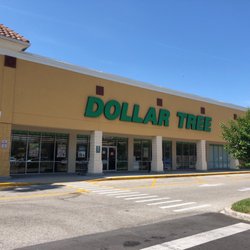 Dollar Tree - Front of store