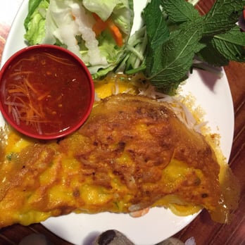 Pho Horn's - Bahn Xeo, Vietnamese crepe filled with yummy veggies, shrimp, and pork. It's a crispy egg crap with a hint of coconut flavor. So good! - Vietnamese Near Me - Pawtucket, Rhode Island