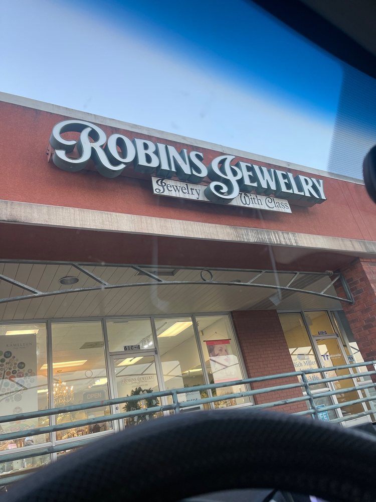 ROBINS JEWELRY Updated September 2024 610 W Poplar Ave