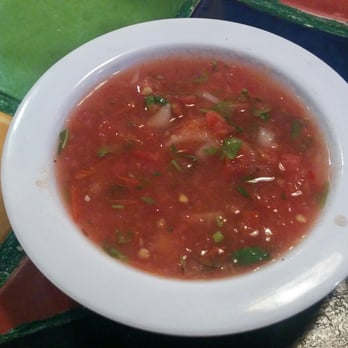 La Casita Olvera - Excellent house style salsa!  Fresh, chunky, right amount of salt-perfection! - Mexican Near Me - Whittier, California