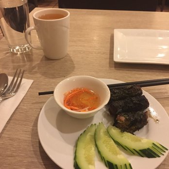 Hai Yen - Vietnamese Near Me - Chicago, Illinois