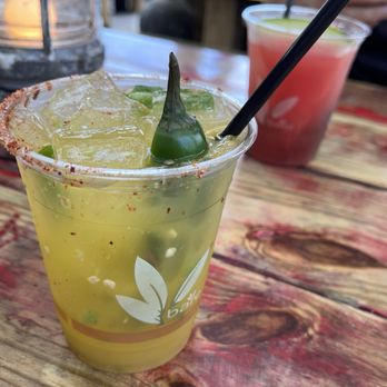 Le Tub - Spicy Mango Margarita - Burgers Near Me - Hollywood, Florida Le Tub - Spicy Mango Margarita - Burgers Near Me - Hollywood, Florida