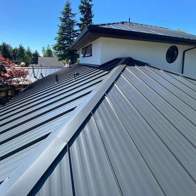 Astound Roofing and Construction