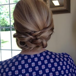 My wedding day hair style by Glass Door Salon. I loved it! My wedding day hair style by Glass Door Salon. I loved it!
