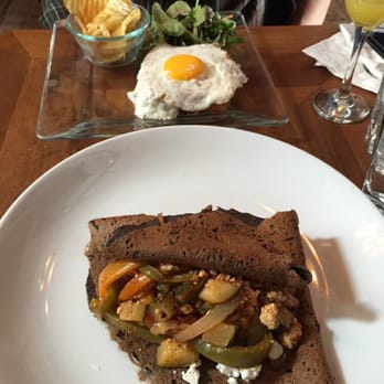 Cafe Triskell - Croque Madame and goat cheese/vegetable crepe - French Near Me - Astoria, New York