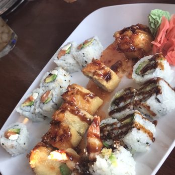 Drake's - Crab Rangoon Roll, Tempura Shrimp Roll, Philly Roll - Burgers Near Me - Burlington, North Carolina