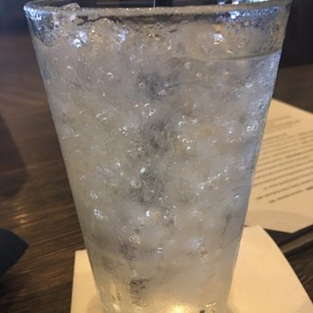 High Tide - Ice water with the best ice nuggets - Seafood Near Me - Gilbert, Arizona