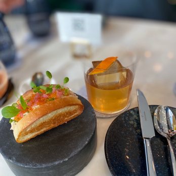Podmore - Tuna Tar tar and old fashioned - Cocktail Bars Near Me - Honolulu, Hawaii Podmore - Tuna Tar tar and old fashioned - Cocktail Bars Near Me - Honolulu, Hawaii