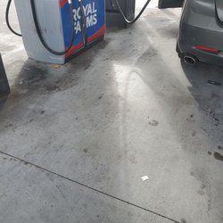 Royal Farms