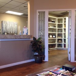 North Auburn Dentistry - Nice waiting area